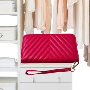 Vibrant Quilter Chevron Pink Wristlet Wallet
